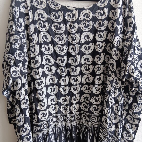 Black and White Salamander Tunic Top - Picture 1 of 1